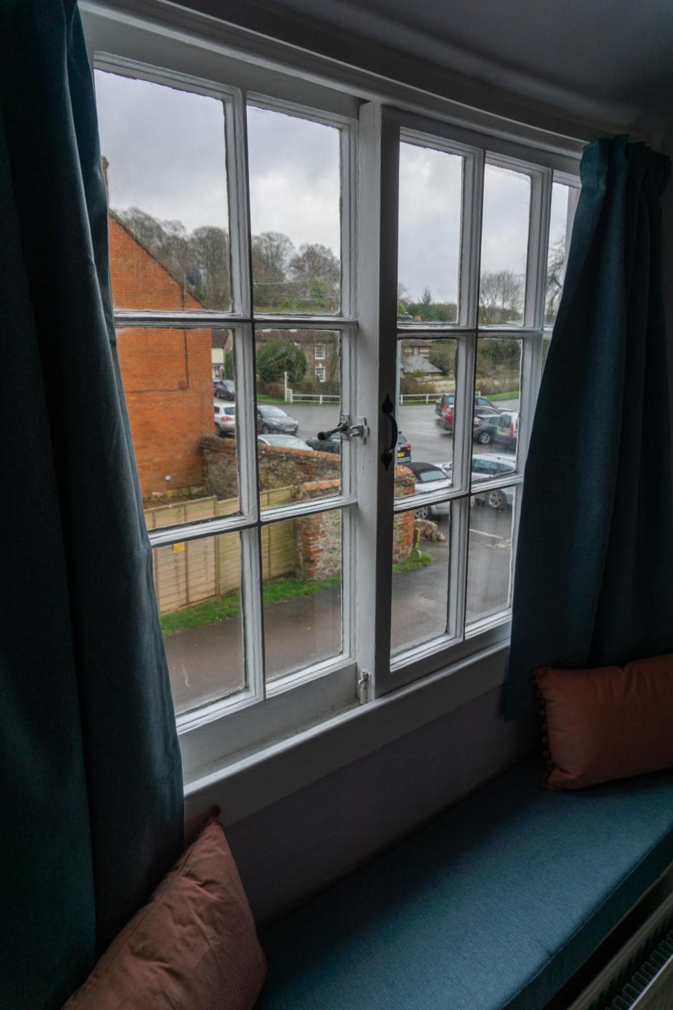 The Crown Inn Aldbourne