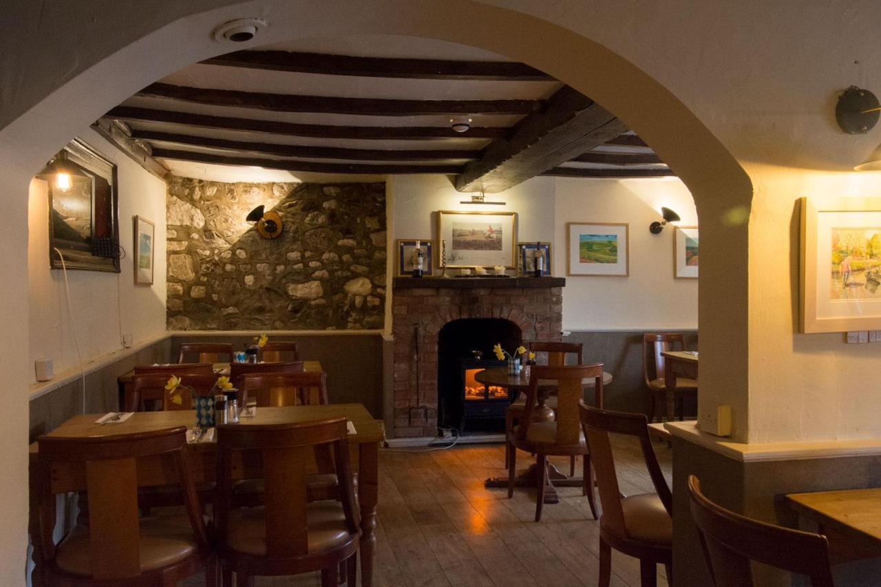 The Crown Inn